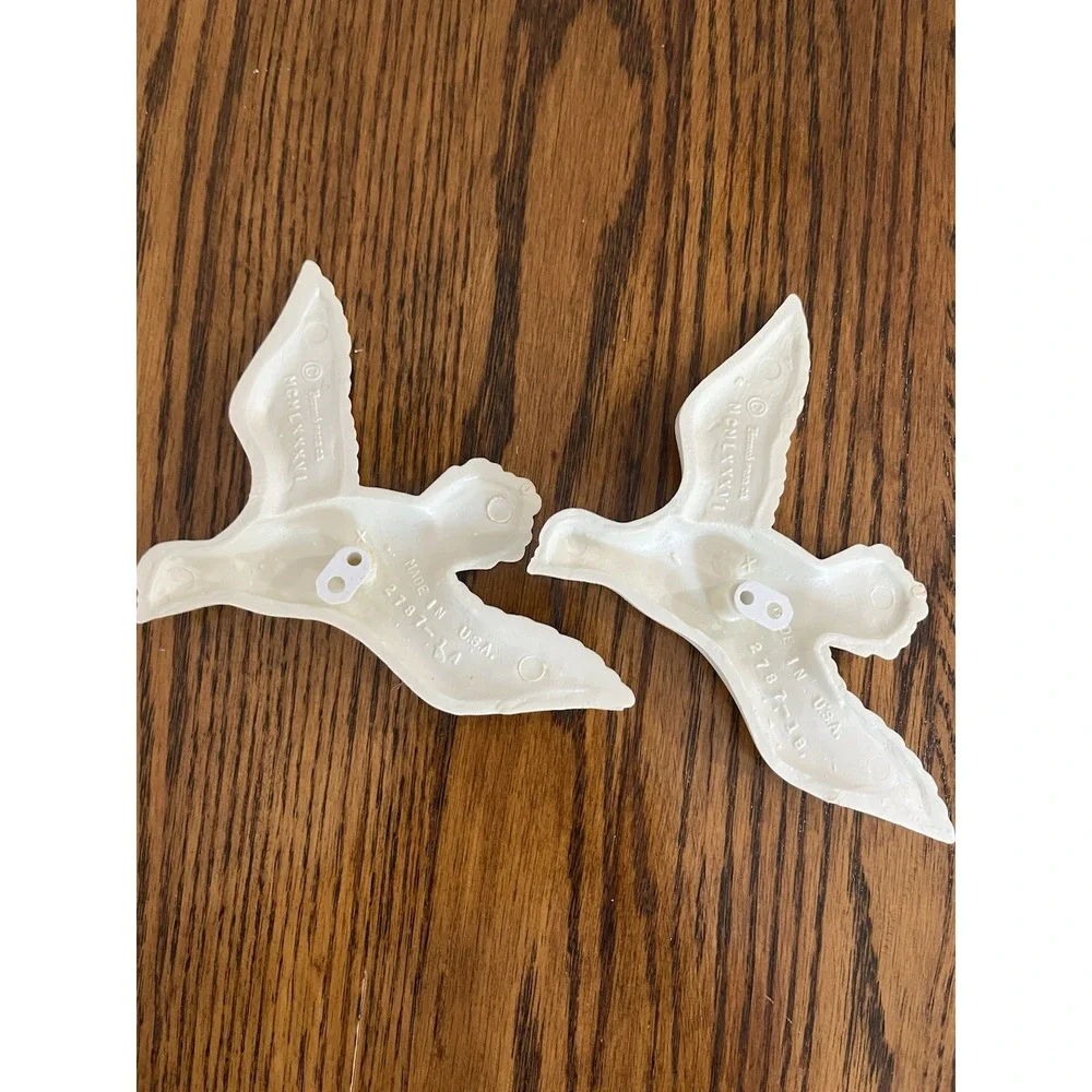 Vintage Homco Burwood Products White/Cream Birds Doves Wall Plaques